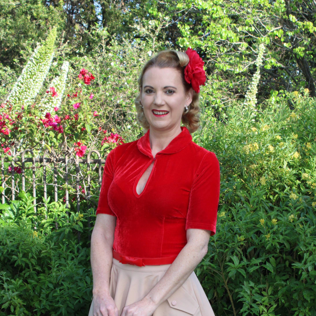 Keynote Vintage-Inspired Blouse with Peter Pan Collar